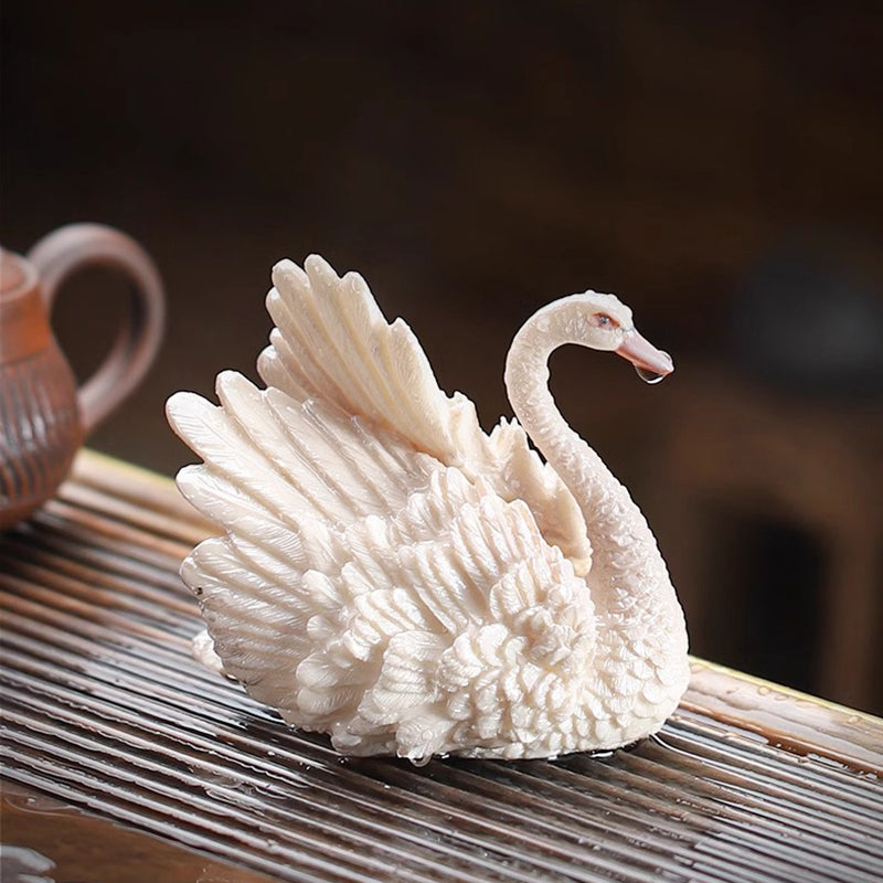 Chinese Style Swan Color-changing Tea Pet