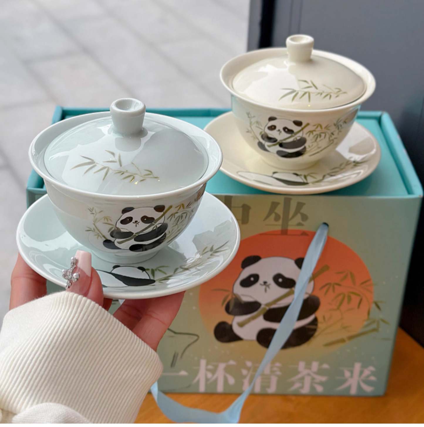 Panda ceramic Kung Fu tea cup and high-end covered bowl tea cup