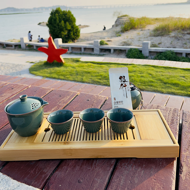 The Royal Green Teacups Set