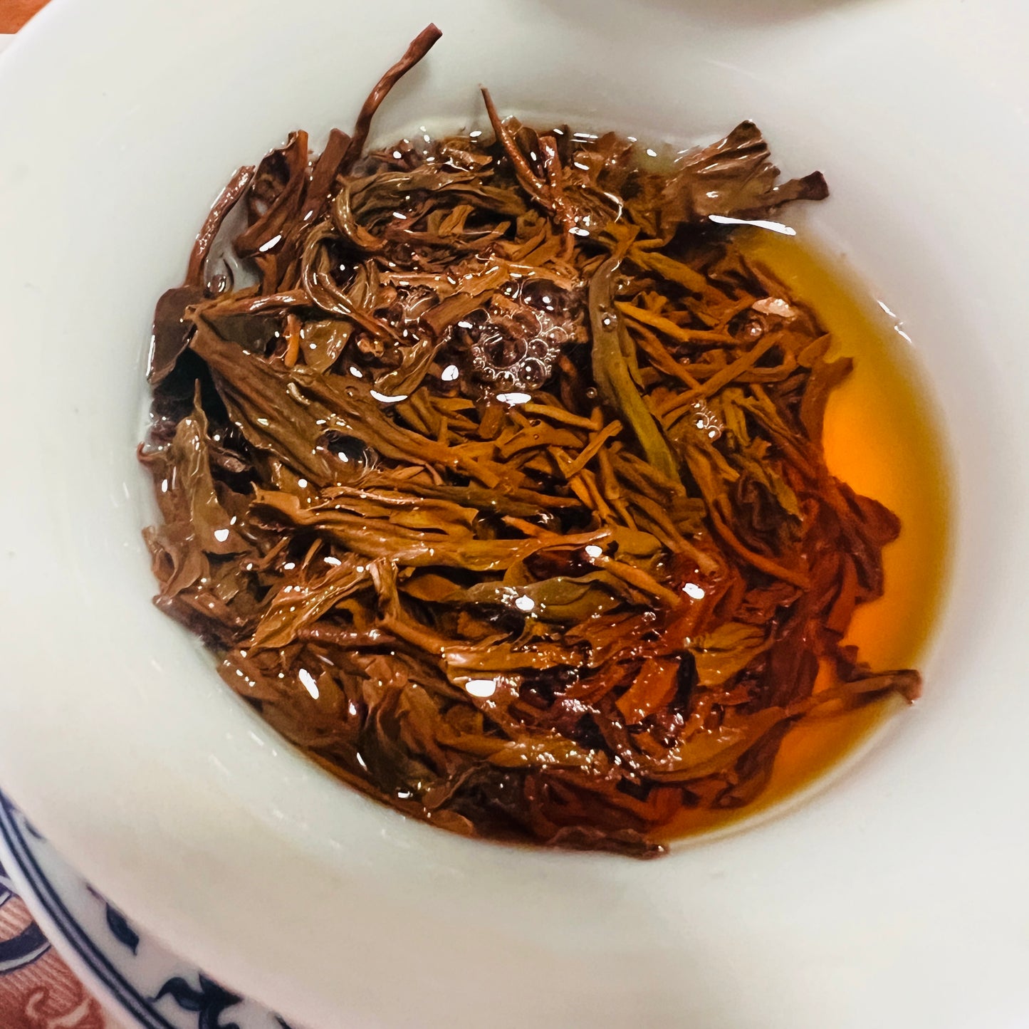 Hansculture Wild Lapsang Souchong—Wild Mountain Native Black Tea – Rare Golden Liquor & Pure Natural Wild Aroma