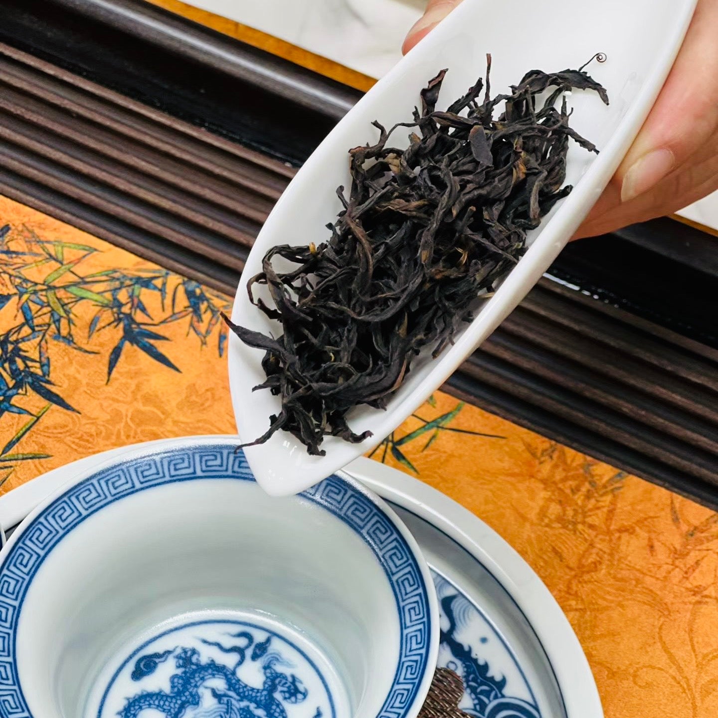 Hansculture Wild Lapsang Souchong—Wild Mountain Native Black Tea – Rare Golden Liquor & Pure Natural Wild Aroma
