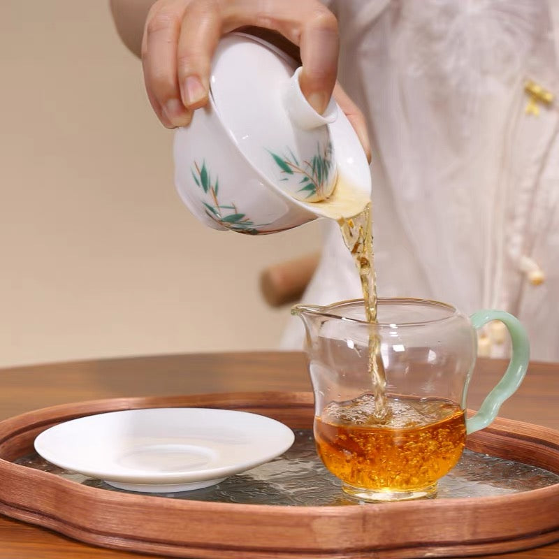 Hand-Painted Panda Mutton-Fat Jade Porcelain Gaiwan (160ml)