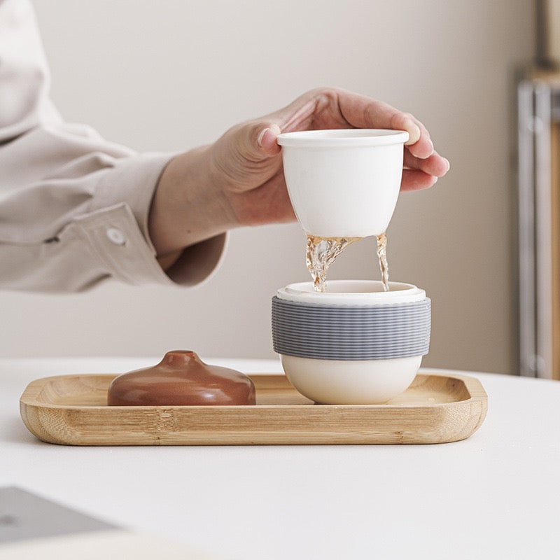 Pinecone Travel Tea Set – Portable One-Cup Tea Brewer —with Carry Case