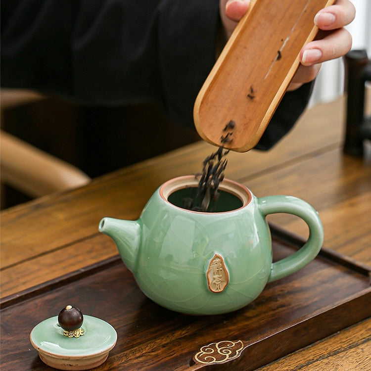 Ge Kiln Tea Set Gift Box | Beginner Friendly Chinese Tea Set