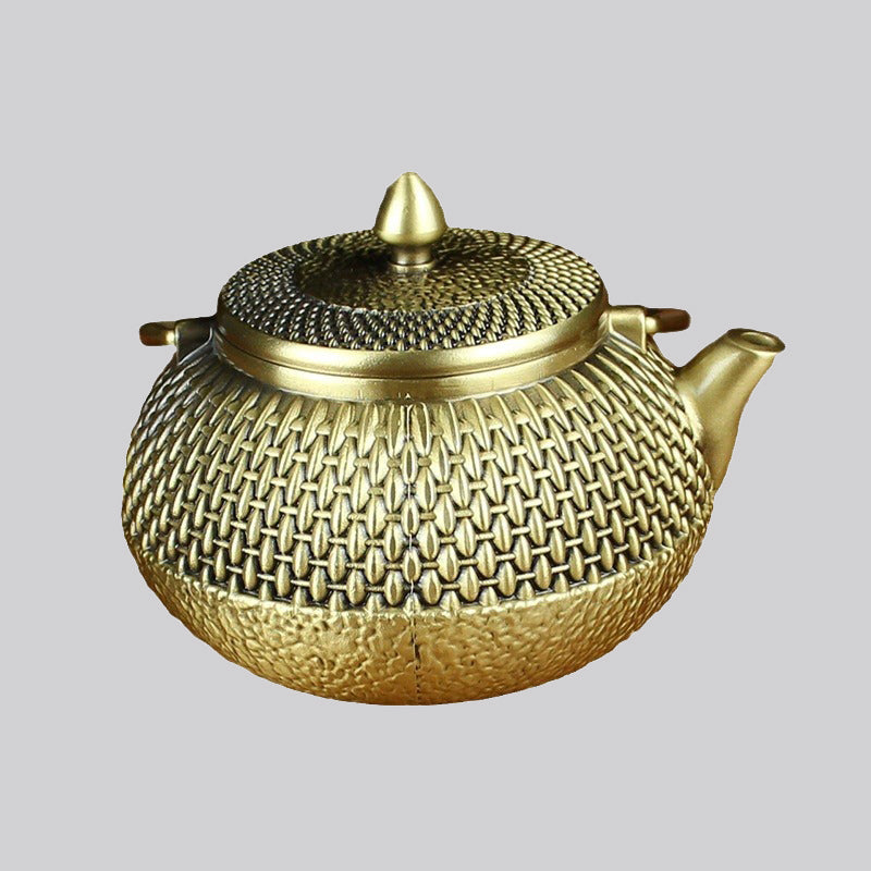 Brass Teapot Carrying Beam Woven Kettle can also be used as an office art ornament.