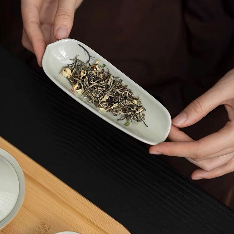 Chinese Traditional Porcelain Cha Ze—tea tool to put tea inside Gaiwan or Teapot