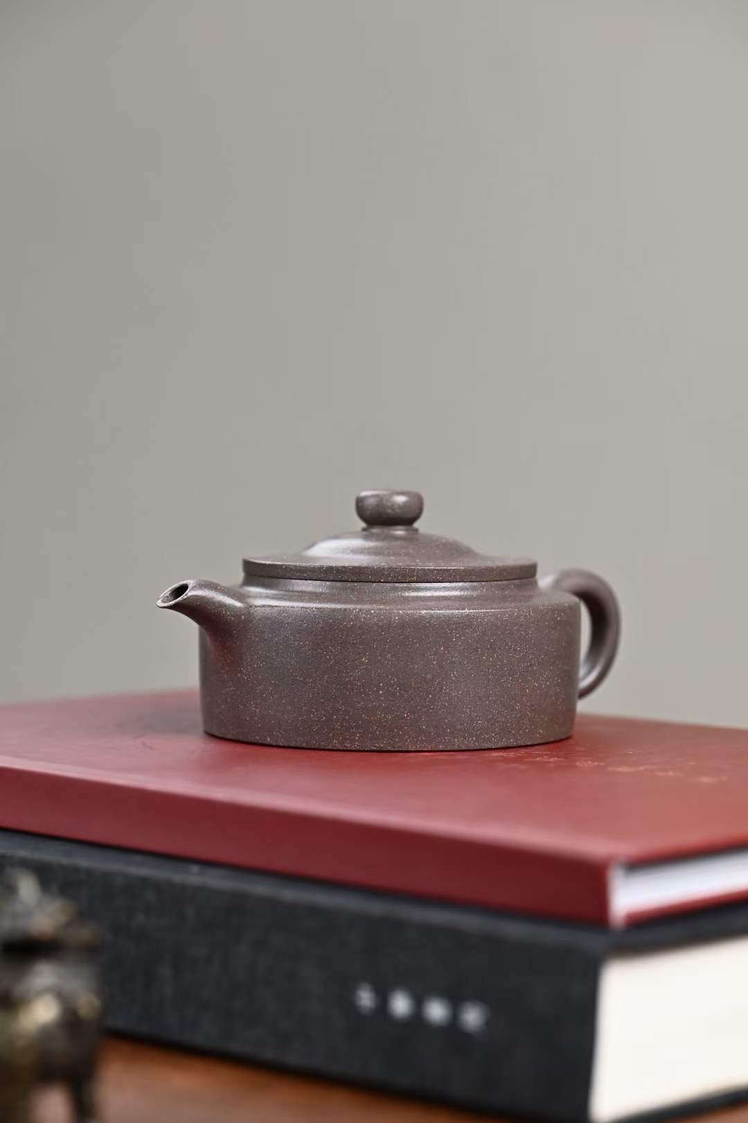 Zisha Teapot Xu Mao 200cc