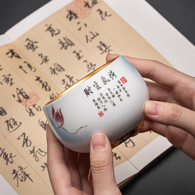 Lotus Enamel-colored 24K Gilt Tea Cup