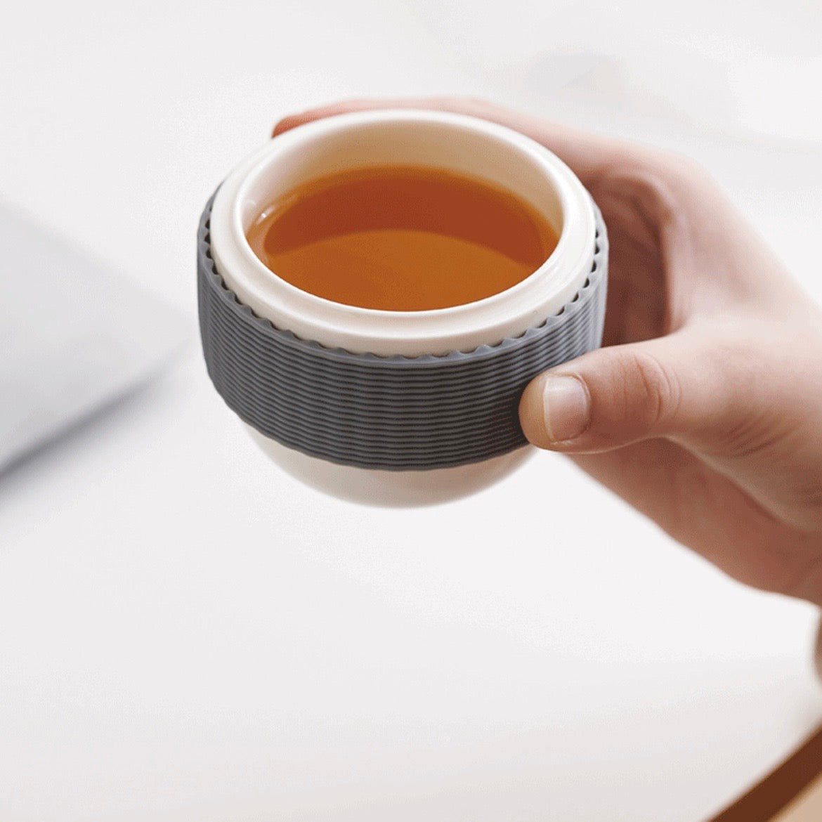 Pinecone Travel Tea Set – Portable One-Cup Tea Brewer —with Carry Case